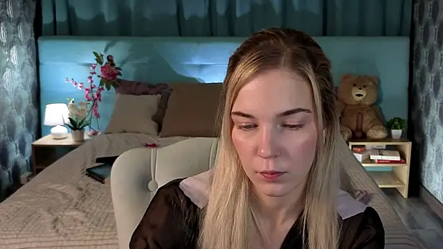 Aurora Bennet online show from November 26, 2025, 12:54 am