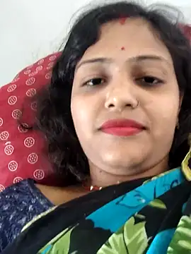 AnanyaKapoor89 online show from October 14, 2025, 7:09 am