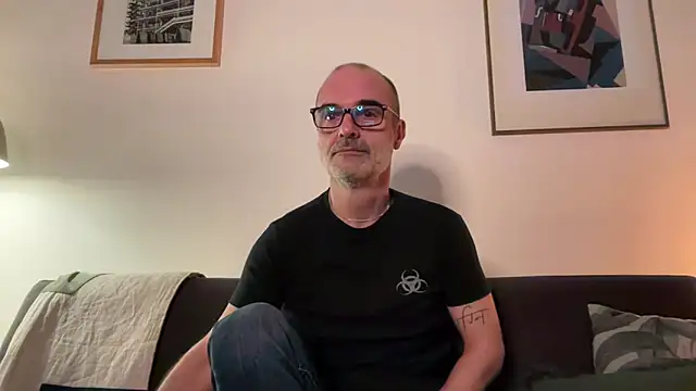 Milkywaymen online show from April 20, 2026, 6:20 pm