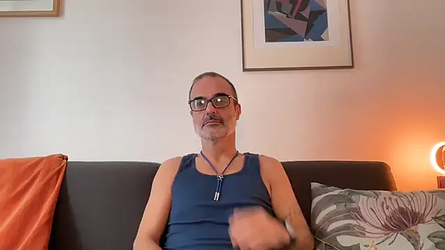 Snapshot of Milkywaymen chatting on November 4, 2025, 1:15 pm Milkywaymen online show from November 4, 2025, 1:15 pm