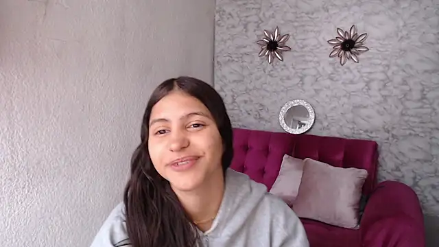 Evagirl69 online show from March 12, 2026, 12:31 pm