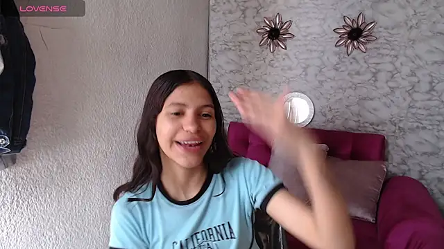 Snapshot of Evagirl69 chatting on July 17, 2026, 12:24 pm Evagirl69 online show from July 17, 2026, 12:24 pm