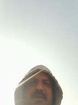 vardh033 online show from January 10, 2026, 5:47 am