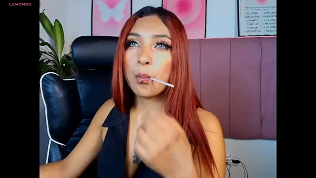 Naiaa Cruz online show from March 10, 2026, 7:40 pm