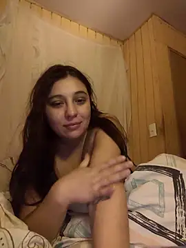 Snapshot of caronicole77 chatting on February 17, 2026, 6:44 am caronicole77 online show from February 17, 2026, 6:44 am