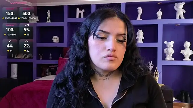 sari belle online show from November 7, 2025, 9:19 pm