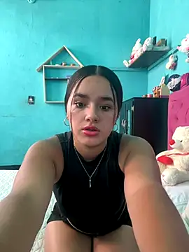 Snapshot of Luciaparker03 chatting on September 26, 2025, 6:15 pm Luciaparker03 online show from September 26, 2025, 6:15 pm