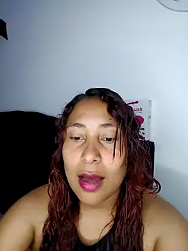 zafiro 93 online show from October 29, 2025, 8:52 pm