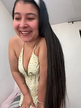 evelyn 1702 online show from January 15, 2026, 3:10 am