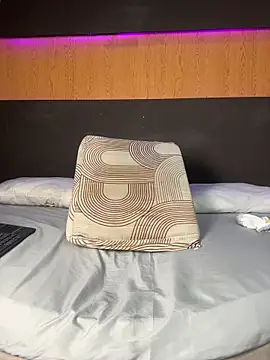 Alexia  cox online show from March 8, 2026, 3:43 am