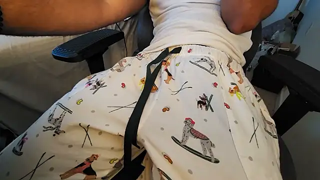 catt18 online show from October 26, 2025, 8:20 pm