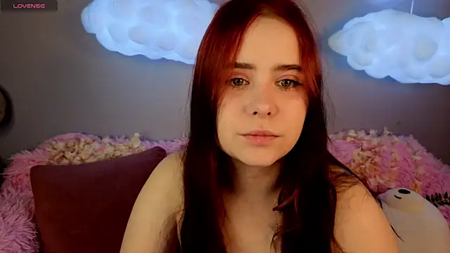 Alis Platt online show from May 16, 2026, 1:04 am