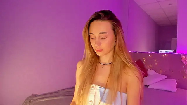 AlexaWilds online show from April 6, 2026, 5:30 am