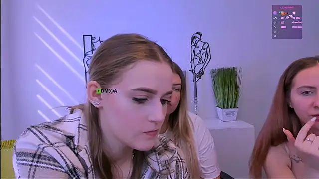 aria moo online show from September 22, 2025, 8:42 am