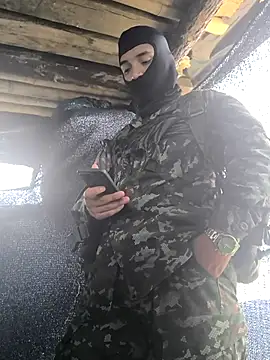 lamejorpene online show from February 25, 2026, 9:14 pm