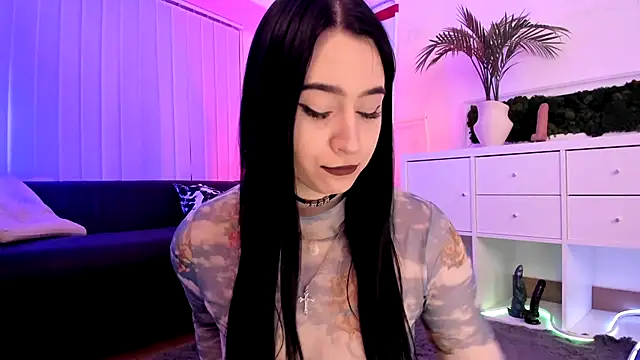 Mary Lori online show from May 10, 2026, 6:39 am
