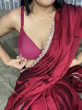 Riya-6969 online show from February 24, 2026, 6:09 pm