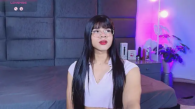 Slenna Moon online show from February 28, 2026, 11:37 pm