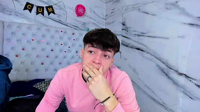 Ari and Storm online show from April 14, 2026, 2:11 pm