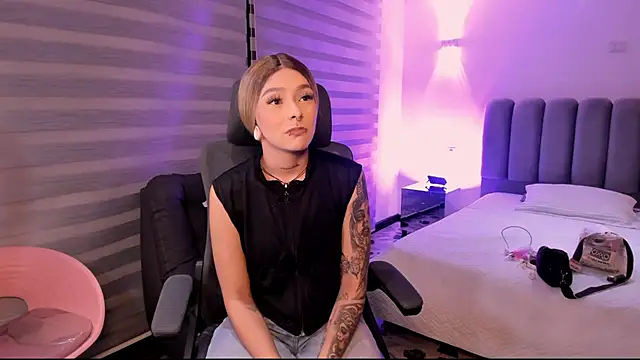 SkyThompson online show from October 19, 2025, 4:59 am