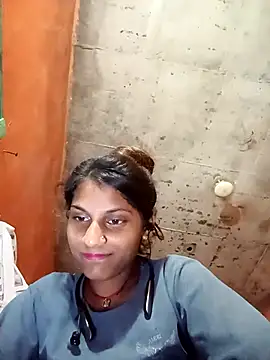 Snapshot of Jyoti_thakurr chatting on September 25, 2025, 2:45 pm Jyoti thakurr online show from September 25, 2025, 2:45 pm