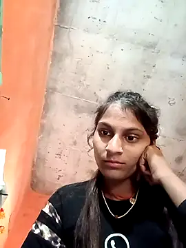 Snapshot of Jyoti_thakurr chatting on November 1, 2025, 8:19 am Jyoti thakurr online show from November 1, 2025, 8:19 am