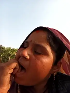 Sheema tyagi online show from January 9, 2026, 10:33 am