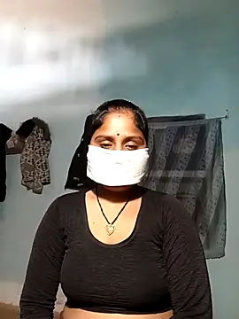 Sheema tyagi online show from December 2, 2025, 6:48 am