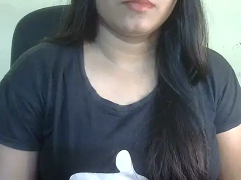 Aanya Hazel online show from November 4, 2025, 10:57 pm