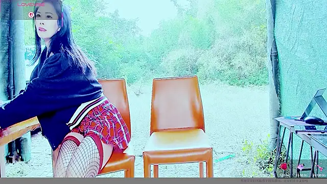 Anna-886 online show from October 19, 2025, 2:25 am