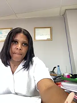 031bubbles online show from December 17, 2025, 7:57 am