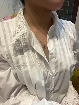 Snapshot of tran_my chatting on March 2, 2026, 10:55 am tran my online show from March 2, 2026, 10:55 am