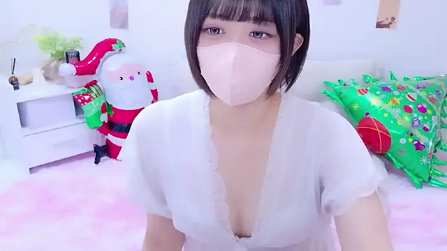 Hinata Sun online show from December 21, 2025, 9:48 pm