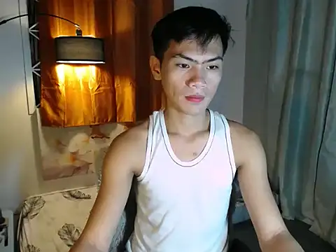 alex cummer online show from April 4, 2026, 9:49 am