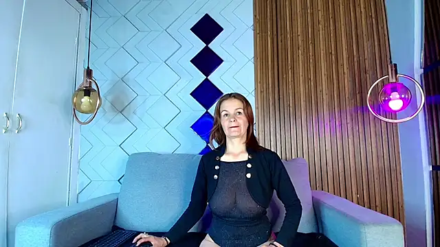 Snapshot of Susyhot_ chatting on October 3, 2025, 11:01 am Susyhot  online show from October 3, 2025, 11:01 am