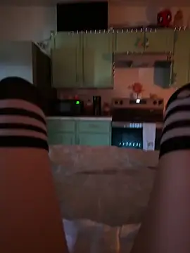 Snapshot of littiekitty chatting on September 29, 2025, 3:06 pm littiekitty online show from September 29, 2025, 3:06 pm