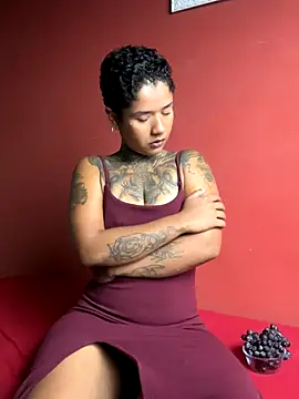 xbigpeach online show from October 9, 2025, 10:10 pm