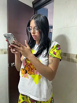 Clawd hot online show from November 30, 2025, 4:08 pm