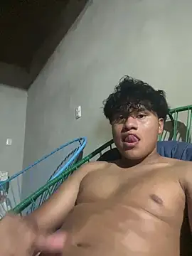 VRGUD0N19cm online show from April 22, 2026, 8:37 pm