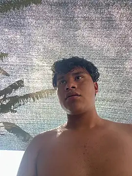 VRGUD0N19cm online show from April 4, 2026, 9:10 pm