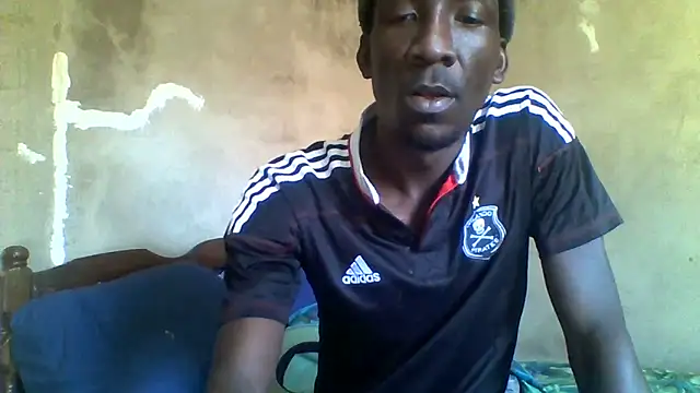 Snapshot of longdickson12345 chatting on June 7, 2026, 11:48 am longdickson12345 online show from June 7, 2026, 11:48 am