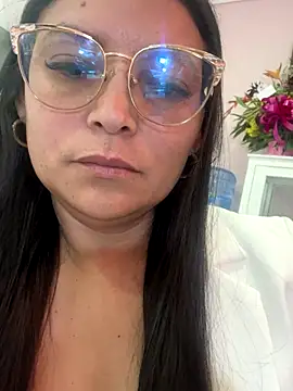 Snapshot of Zui_Rouse chatting on September 22, 2025, 11:00 pm Zui Rouse online show from September 22, 2025, 11:00 pm