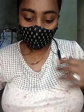 Snapshot of Schii69 chatting on February 22, 2026, 7:15 pm Schii69 online show from February 22, 2026, 7:15 pm