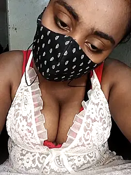 Snapshot of Schii69 chatting on February 10, 2026, 10:25 am Schii69 online show from February 10, 2026, 10:25 am