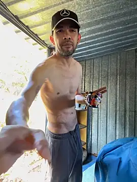 Stelan690 online show from November 24, 2025, 10:43 pm