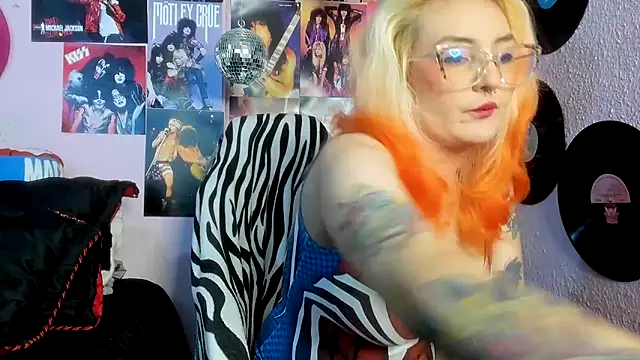 Snapshot of Avril_Maria chatting on February 25, 2026, 6:30 pm Avril Maria online show from February 25, 2026, 6:30 pm