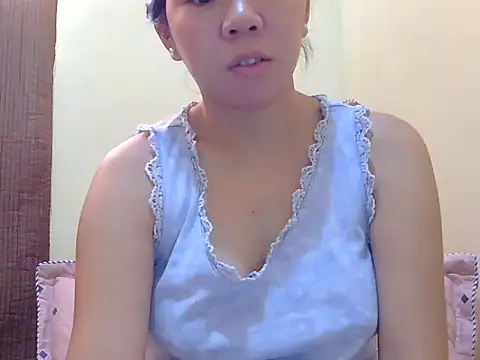 pretty jana07 online show from September 19, 2025, 12:14 am