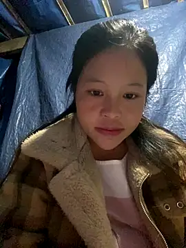 O o UwU o O online show from December 17, 2025, 2:16 am