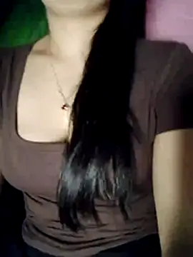 Snapshot of Baby-kis03 chatting on February 26, 2026, 1:05 am Baby-kis03 online show from February 26, 2026, 1:05 am