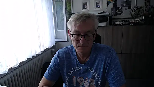 Snapshot of randyandy67 chatting on July 17, 2026, 5:59 am randyandy67 online show from July 17, 2026, 5:59 am